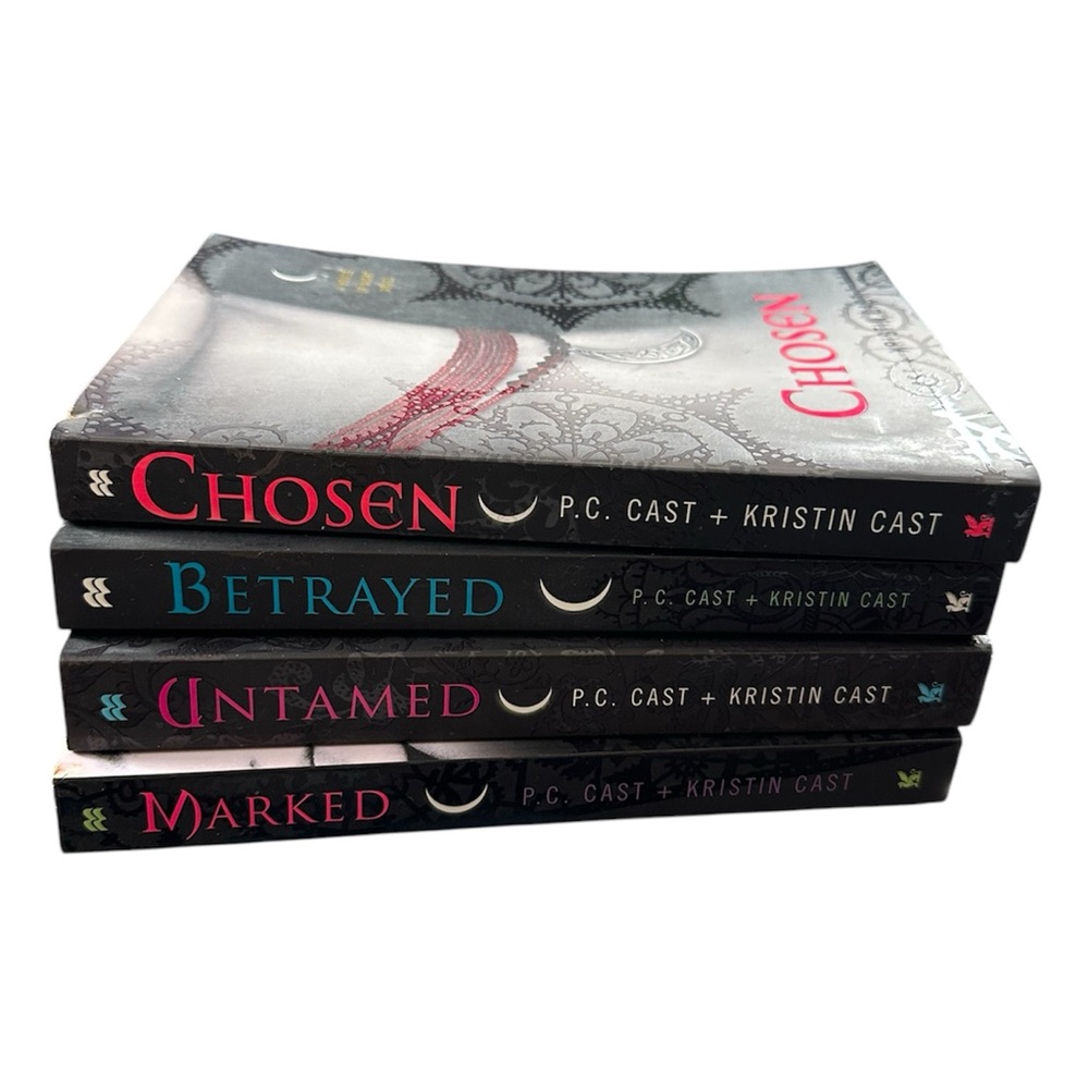 A HOUSE OF NIGHT Novel Series Books